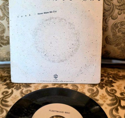 Fleetwood Mac – Tusk Vinyl Record - Yatva