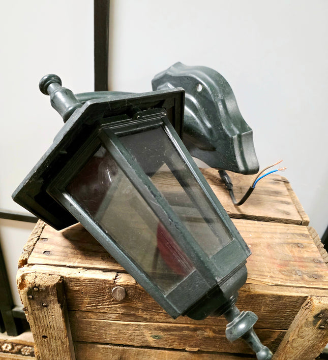 Fumagalli Bisso/Anna Italian Outdoor Wall Lantern – Rust-Proof Resin Coach Light - Yatva