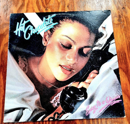 Hot Chocolate – Every 1's A Winner Record Vinyl - Yatva