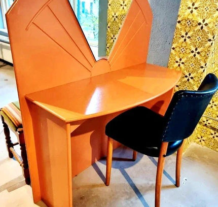 Iconic Jaime Tresserra "Butterfly" Desk (1988) - Yatva