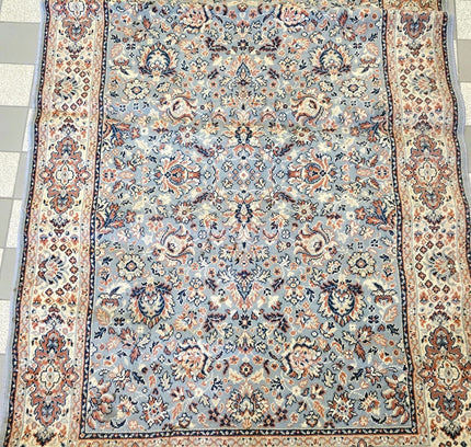Kashan Traditional Medallion Area Rug – Ice Blue & Terracotta (140cm x 195cm) - Yatva