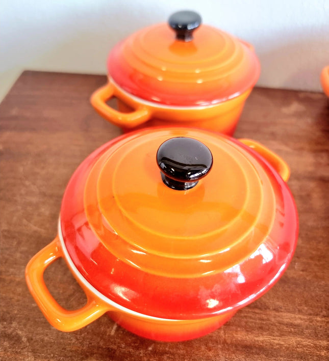 Le Creuset Mini Round Cocottes (Set of 2) - Yatva