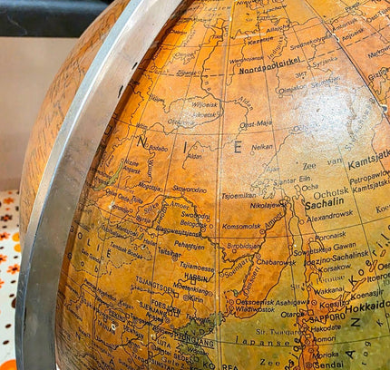 Mid - Century Light Globe by Paul Rathräth staatkundige , 1950s - Yatva