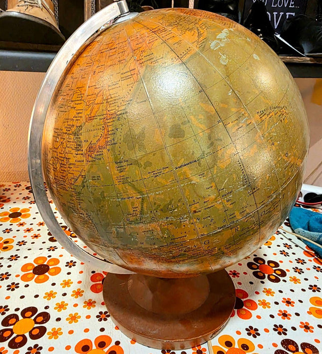 Mid - Century Light Globe by Paul Rathräth staatkundige , 1950s - Yatva