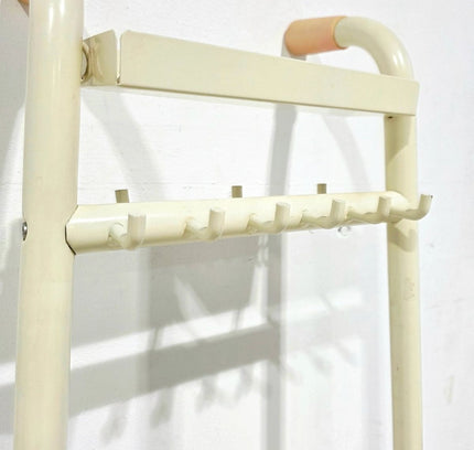 Minimalist Leaning Ladder Rack - Yatva