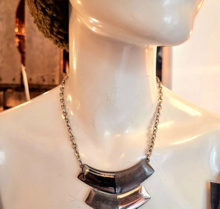 Necklace - Yatva
