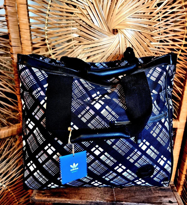 New 90's Adidas Bag - Yatva