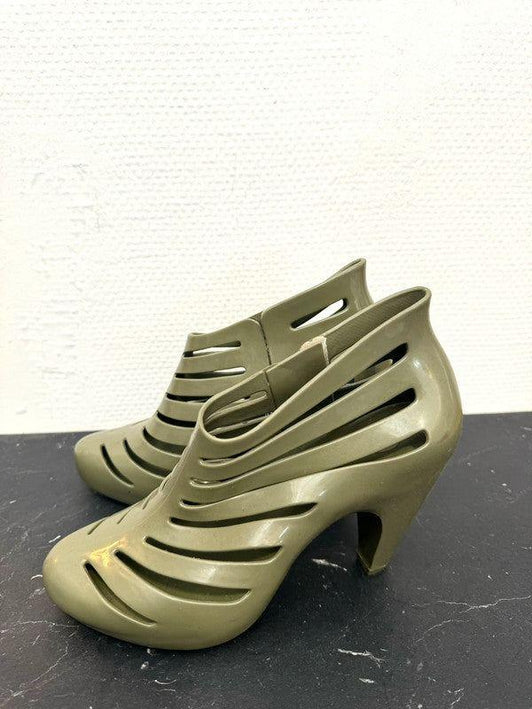 New Melissa Believing Jelly Booties - Yatva