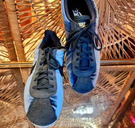 Nike Cortez Velvet Trainer Sneakers - Yatva