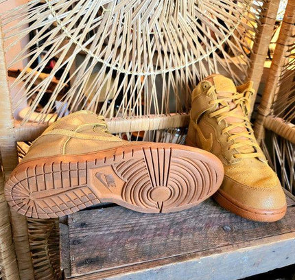 Nike W Dunk Hi Premium Trainers Sneaker - Yatva