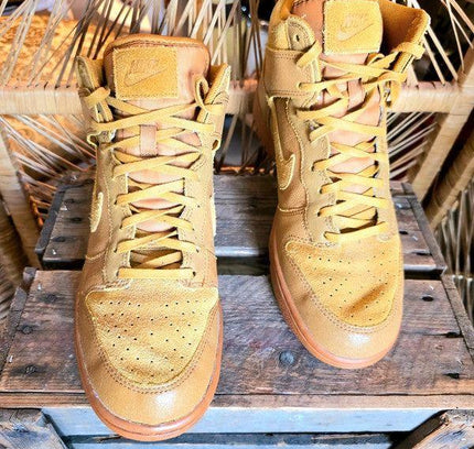 Nike W Dunk Hi Premium Trainers Sneaker - Yatva