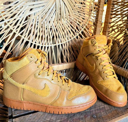 Nike W Dunk Hi Premium Trainers Sneaker - Yatva