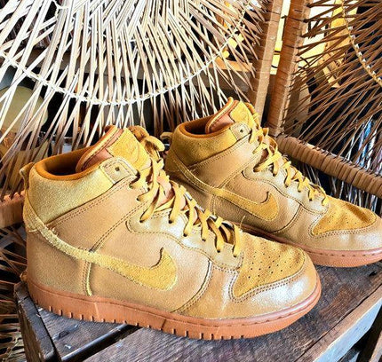 Nike W Dunk Hi Premium Trainers Sneaker - Yatva