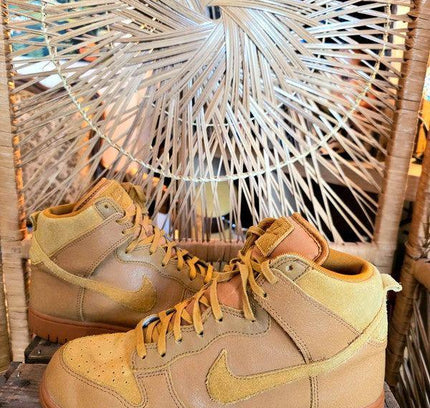 Nike W Dunk Hi Premium Trainers Sneaker - Yatva