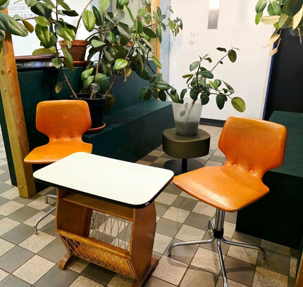 Pair of Mid Century Orange Giroflex Swivel Chairs – 1970s Space Age Retro - Yatva