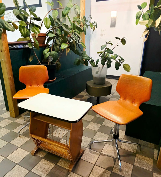 Pair of Mid Century Orange Giroflex Swivel Chairs – 1970s Space Age Retro - Yatva
