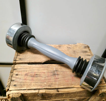 Pair of Shake Weight Dumbbells for Men - 5 lbs - Yatva