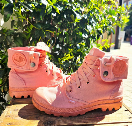Palladium Women's Baggy Canvas Ankle Boots - Yatva