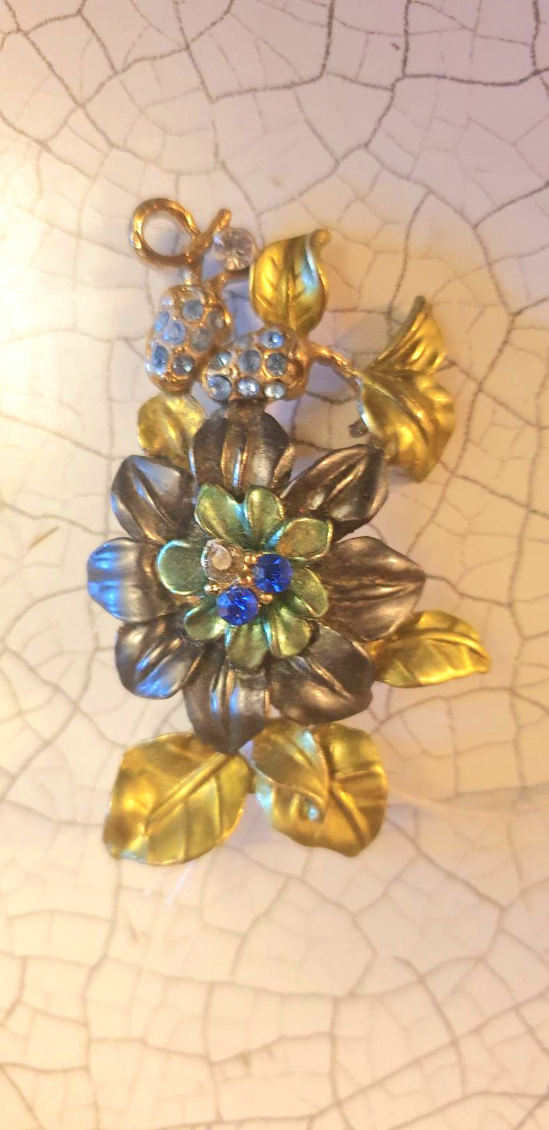 Vintage 80's Pendant & Brooch