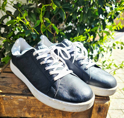 Peperoni Men’s Classic Black & White Street Sneakers / Trainers - Yatva