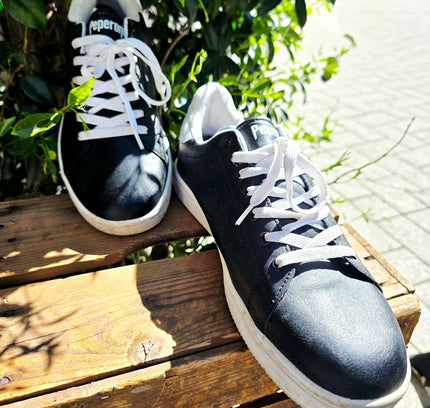Peperoni Men’s Classic Black & White Street Sneakers / Trainers - Yatva