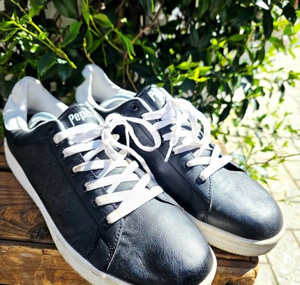 Peperoni Men’s Classic Black & White Street Sneakers / Trainers - Yatva