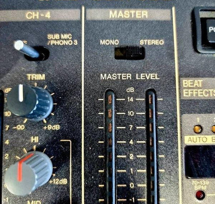 Pioneer DJM - 600 Professional 4 - Channel DJ Mixer - Yatva