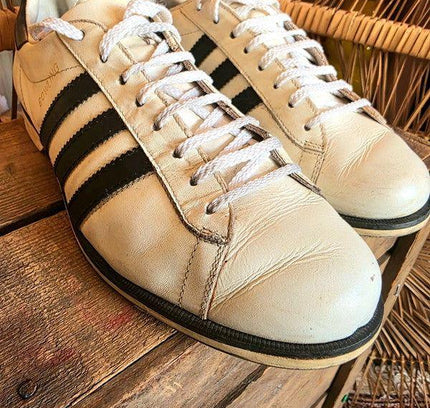 Rare Vintage 70s / 80s Adidas Bowling Sneaker Trainers - Yatva