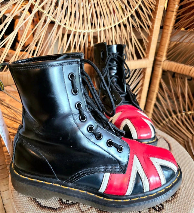 RARE Vintage 90's Dr Martens Union Jack Ankle Boots - Yatva