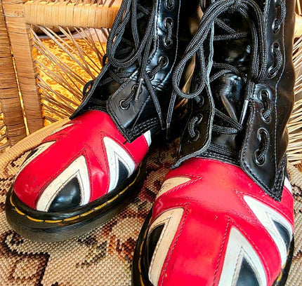 RARE Vintage 90's Dr Martens Union Jack Ankle Boots - Yatva