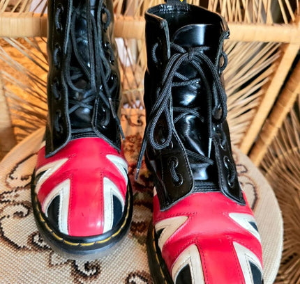 RARE Vintage 90's Dr Martens Union Jack Ankle Boots - Yatva