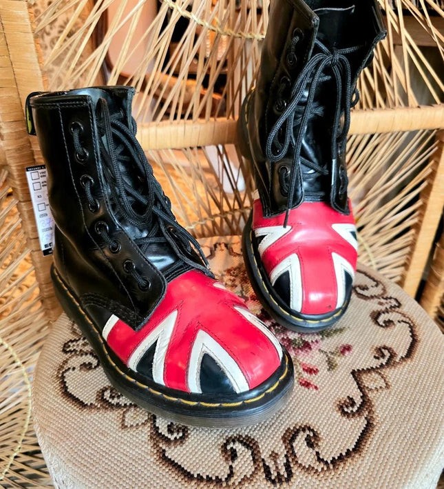 RARE Vintage 90's Dr Martens Union Jack Ankle Boots - Yatva