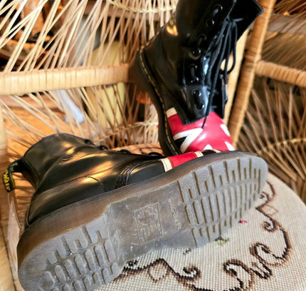 RARE Vintage 90's Dr Martens Union Jack Ankle Boots - Yatva