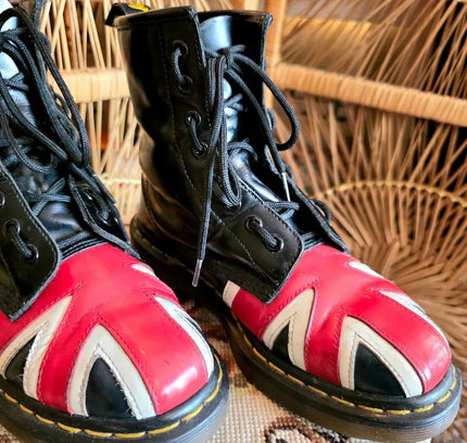 RARE Vintage 90's Dr Martens Union Jack Ankle Boots - Yatva