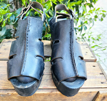 RARE Vintage 90s Gaster Architectural Platform Clogs – Carved Wood Cutout Wedge shoes