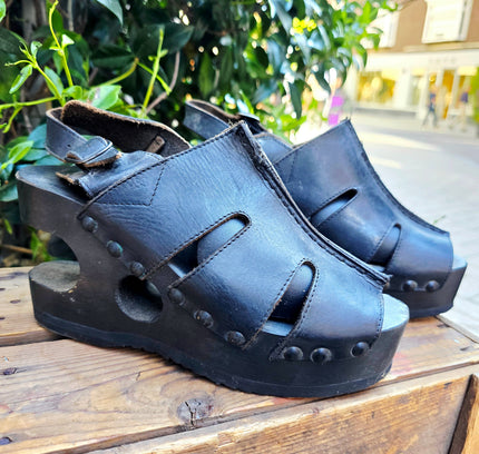 RARE Vintage 90s Gaster Architectural Platform Clogs – Carved Wood Cutout Wedge shoes