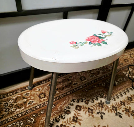 Rare Vintage Carrara & Matta Mod S 502 Side Table | 1970s Space Age - Yatva
