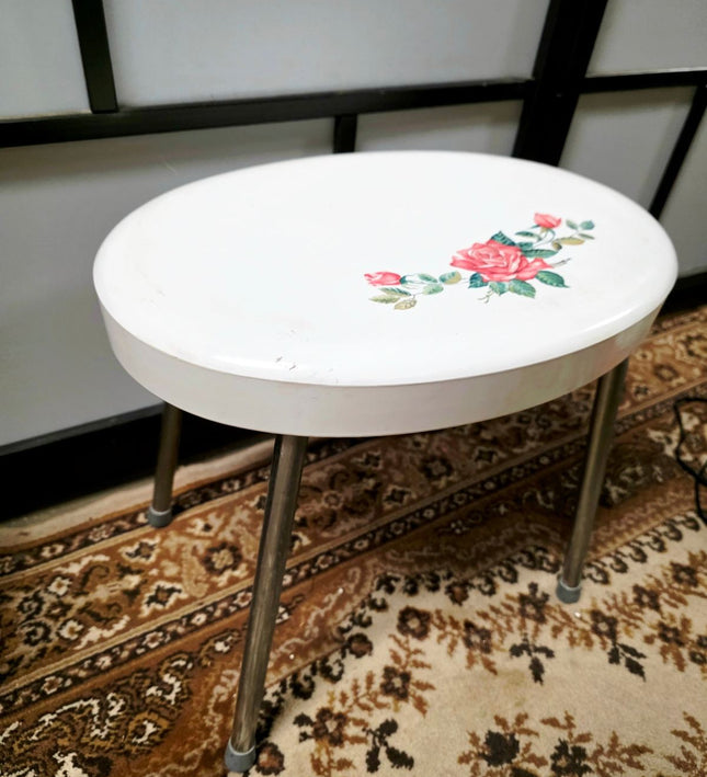 Rare Vintage Carrara & Matta Mod S 502 Side Table | 1970s Space Age - Yatva