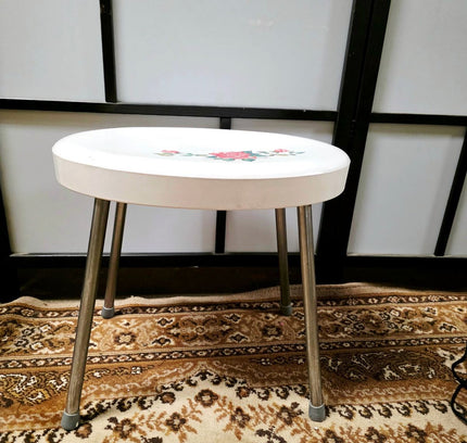 Rare Vintage Carrara & Matta Mod S 502 Side Table | 1970s Space Age - Yatva