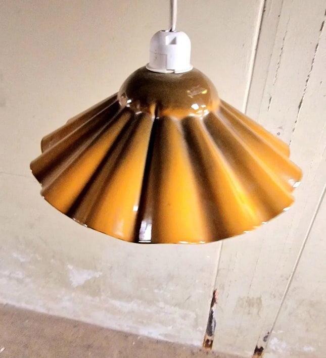 Retro Art Deco Contemporary Hang Lamp - Yatva