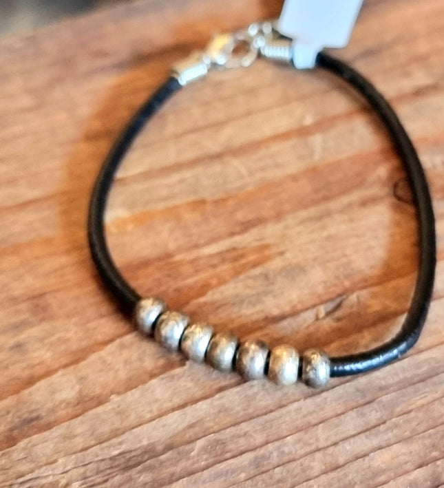 Retro Bracelet - Yatva