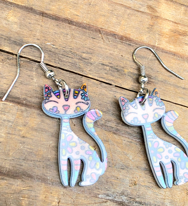 Retro Cat Pierced Earrings - Yatva