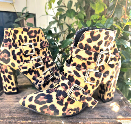 Retro Leopard Print Pointed Toe High Heel Cowboy Boots - Yatva