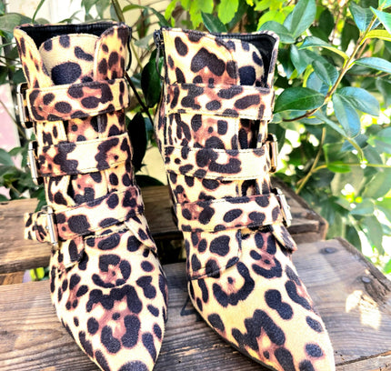 Retro Leopard Print Pointed Toe High Heel Cowboy Boots - Yatva