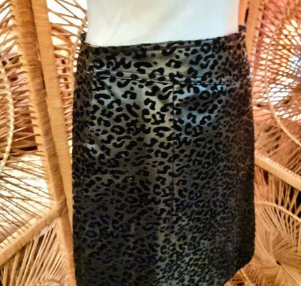 Retro Lofty Manner Skirt - Yatva