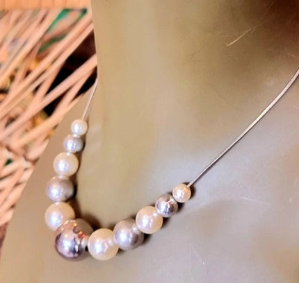Retro Necklace - Yatva