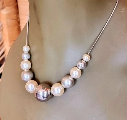 Retro Necklace - Yatva