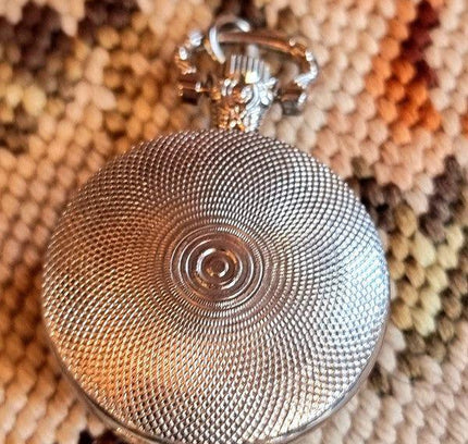 Retro Pocket Watch - Yatva