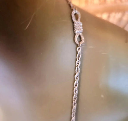 Retro Silver Necklace - Yatva