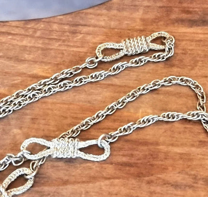 Retro Silver Necklace - Yatva